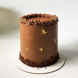 chocolate salted caramel cake