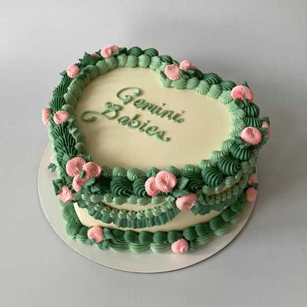 Heart Cake - Image 7