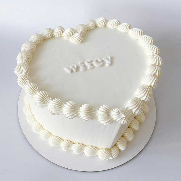 Heart Cake - Image 5