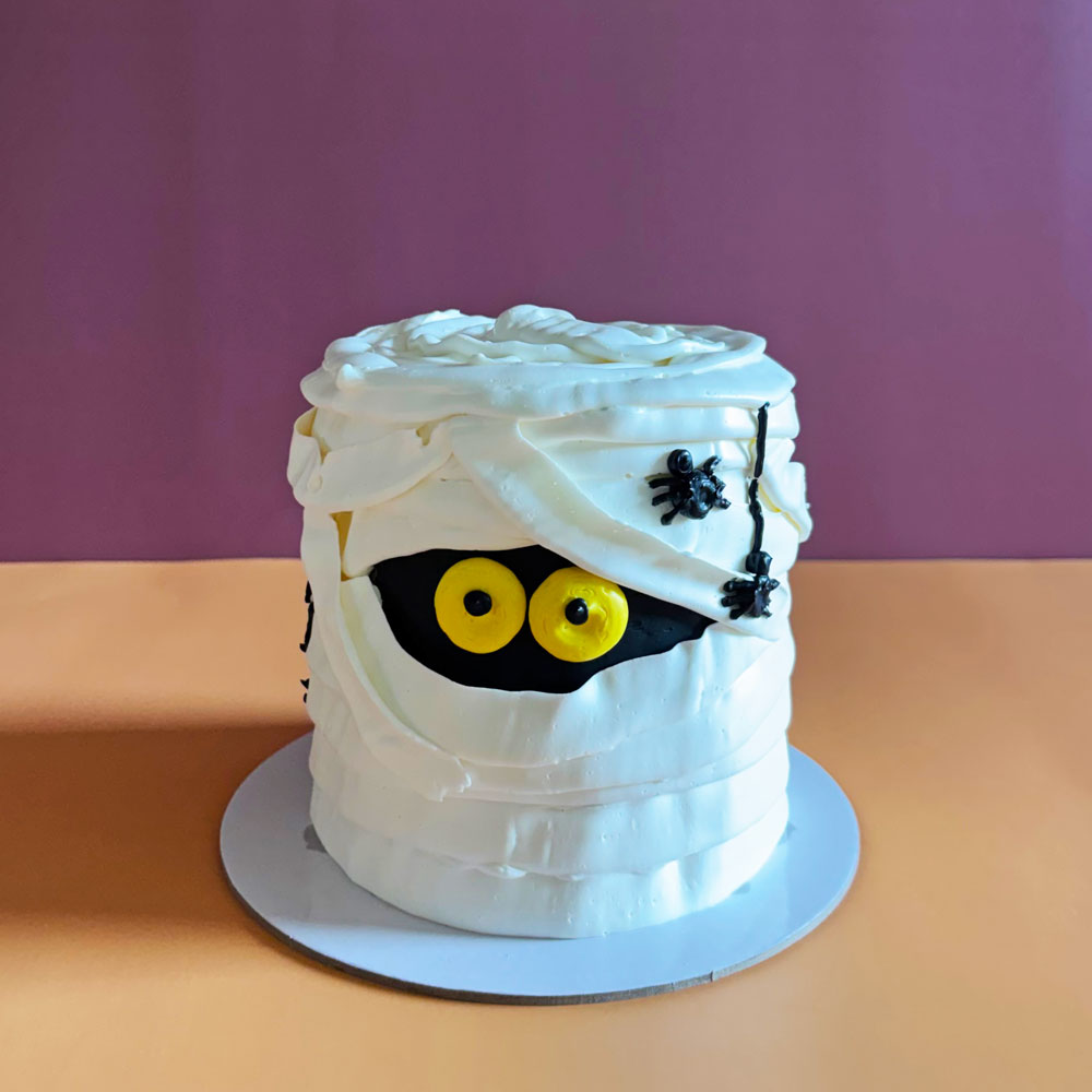 Fun Halloween Cake - Image 3